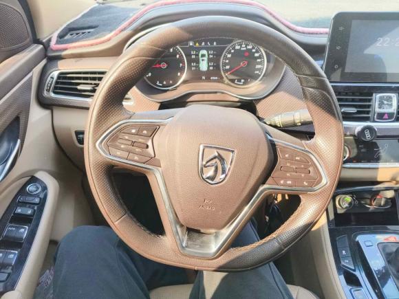 [广州·粤K] 二手宝骏宝骏7302017款 1.8L iAMT豪华型 7座