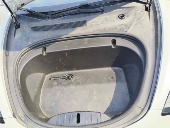 [青岛·鲁F] 二手特斯拉Model 32019款 标准续航后驱升级版