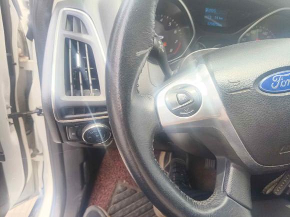 [金华·浙G] 二手福特福克斯2012款 两厢 1.6L 自动风尚型