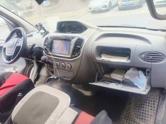 [上海·沪A] 二手大通新途V802019款 2.5T经典款AMT傲运通长轴中顶7座