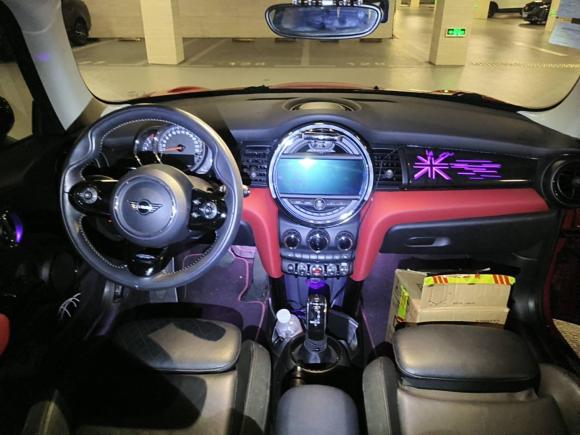 [上海·沪E] 二手MINIMINI2019款 1.5T COOPER 艺术家