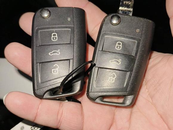 [南昌·赣A] 二手斯柯达明锐2018款 TSI280 DSG旗舰版