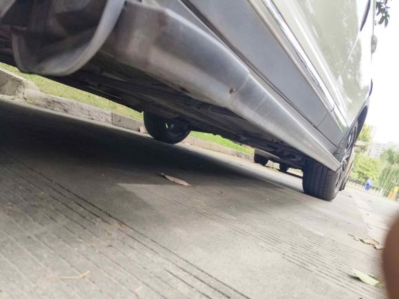 [成都·川A] 二手东风风行景逸X52017款 2.0L 手动尊享型