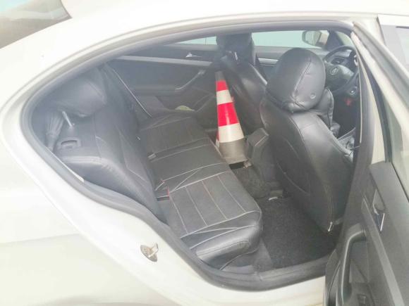 [成都·川A] 二手大众朗逸2015款 1.6L 自动风尚版