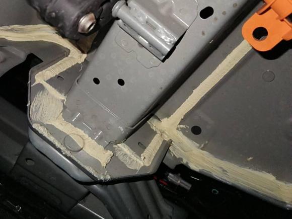 [广州·粤A] 二手吉利银河银河M92025款 230km 两驱探索版