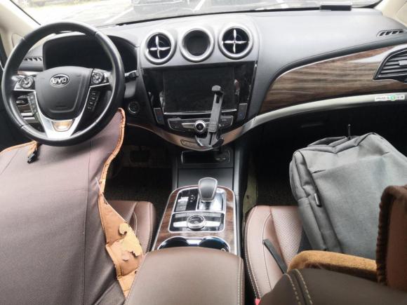 [南昌·赣A] 二手比亚迪唐2015款 2.0T 四驱旗舰型