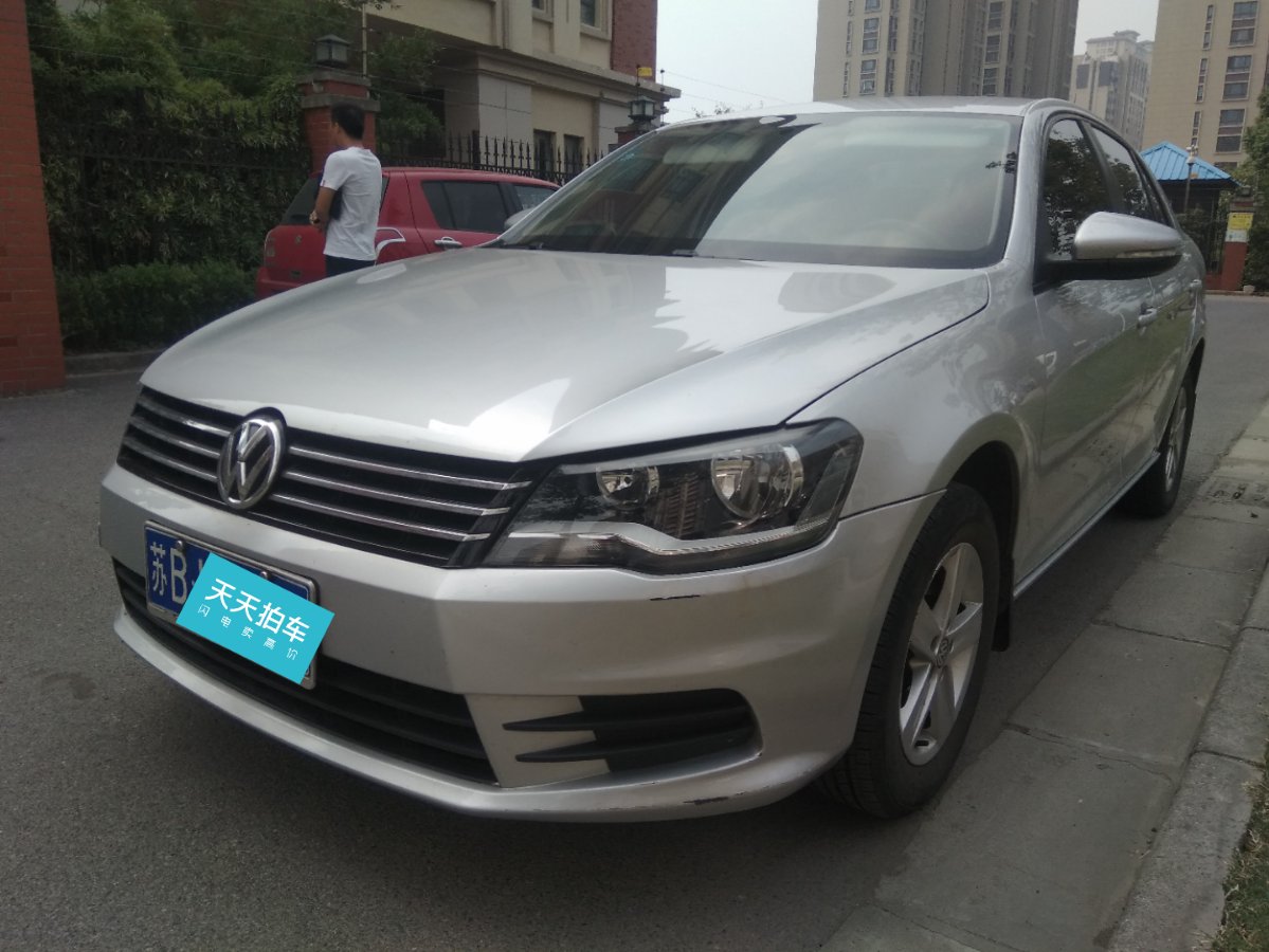 18萬買大眾寶來,5年後轉賣貶值6.27萬,車主哭了:開玩笑吧?