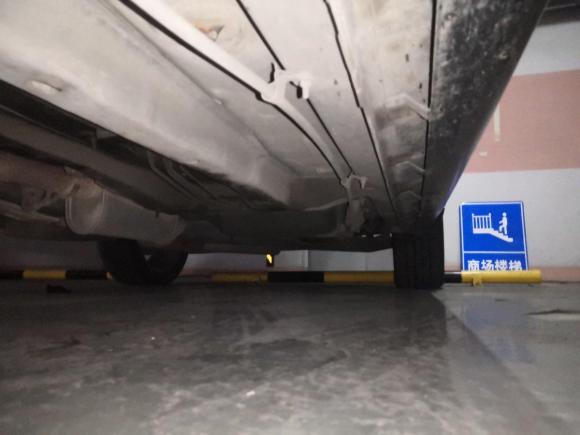 [芜湖·皖B] 二手道奇酷威2010款 2.7