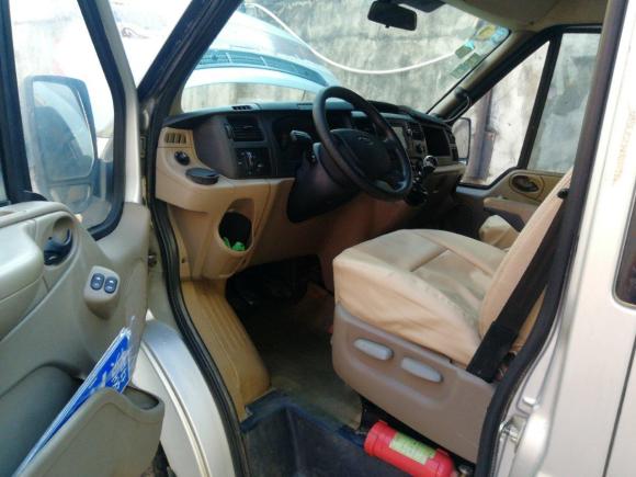 [南昌·赣A] 二手福特新世代全顺2009款 2.4T柴油豪华型长轴中顶国III