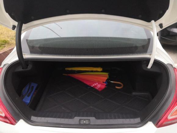 [台州·浙J] 二手标致标致3082012款 1.6L 手动风尚型