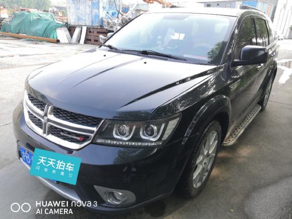 道奇酷威2013款 2.4L 两驱尊尚版「上海二手车」「天天拍车」