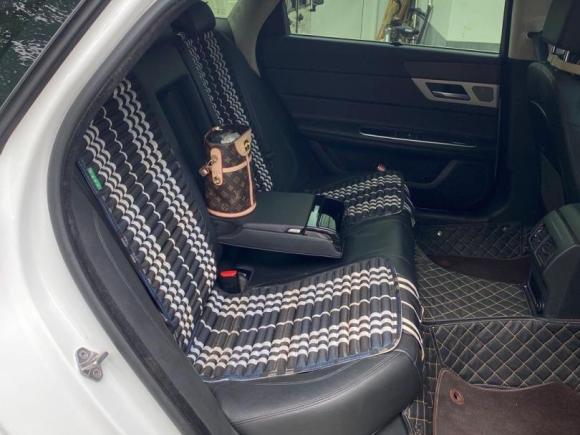 [济南·鲁S] 二手捷豹捷豹XFL2017款 XFL 2.0T 200PS 精英版