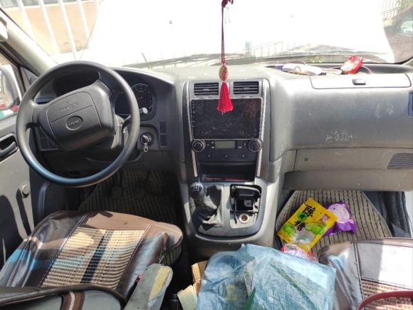 [温州·贵A] 二手金杯阁瑞斯2018款 2.0L快运舒适型7座V19