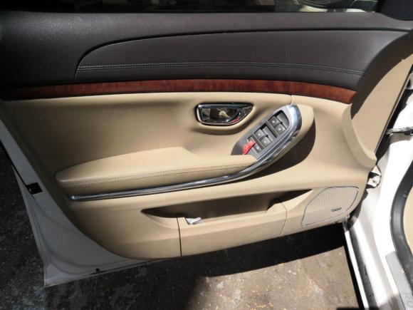 [北京·京N] 二手荣威荣威9502012款 2.4L 豪华行政版