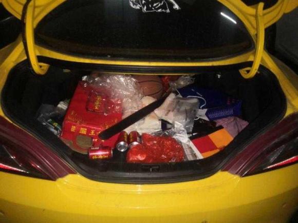 [无锡·皖F] 二手现代劳恩斯-酷派2012款 2.0T 自动豪华版