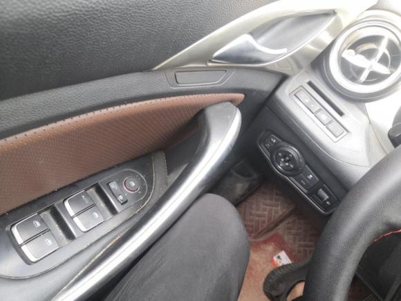 [金华·浙G] 二手比亚迪宋2016款 盖世版 1.5TID 自动豪雅型