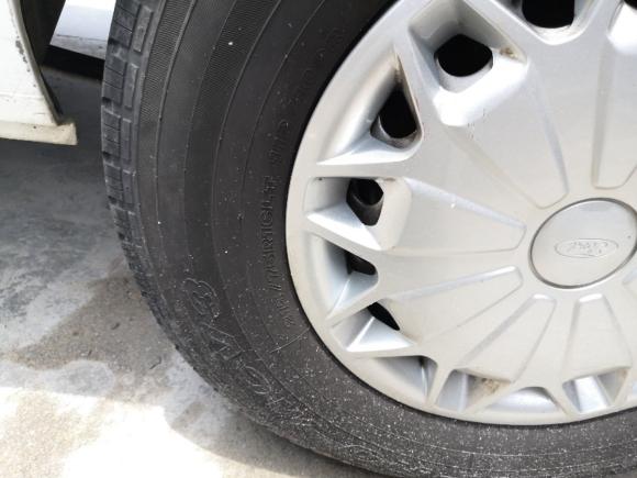 [佛山·粤A] 二手福特全顺2017款 2.0T柴油多功能商用车中轴中顶国V