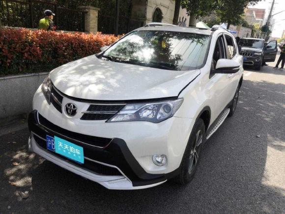 丰田RAV4荣放2015款 2.0L CVT两驱风尚版「上海二手车」「天天拍车」