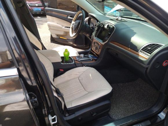 [沈阳·辽A] 二手克莱斯勒克莱斯勒300C2016款 3.0L 超越版