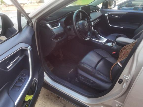 [金华·浙G] 二手丰田威兰达2020款 2.0L CVT两驱豪华版