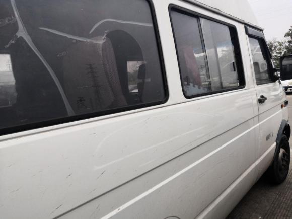 [义乌·浙C] 二手依维柯得意2009款 2.5T-A35 7座