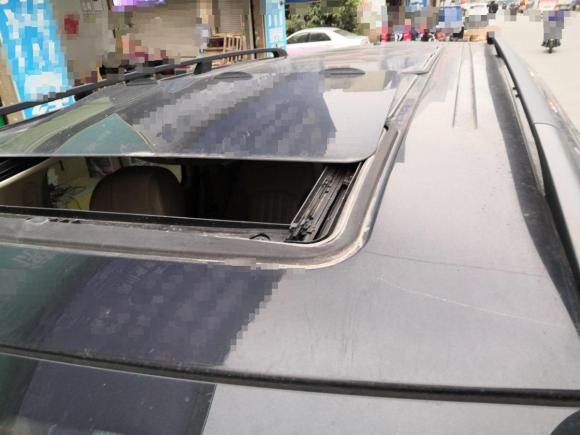 [成都·川A] 二手奔驰唯雅诺2013款 3.0L 领航版