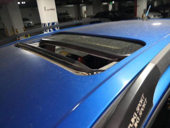 [宁波·浙B] 二手铃木天语 SX42011款 改款 1.6L 手动运动型