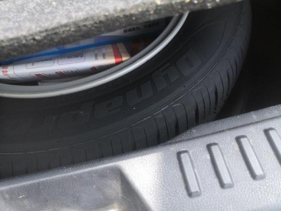 [金华·浙G] 二手奔腾奔腾X802015款 2.0L 自动舒适型