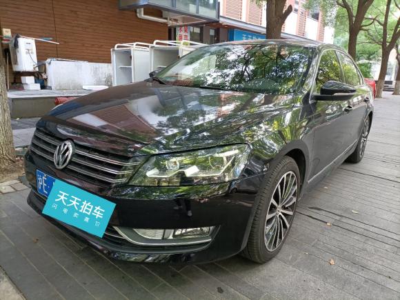 大众帕萨特2014款 1.8TSI DSG御尊导航版「上海二手车」「天天拍车」