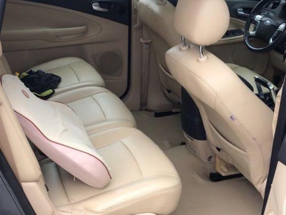 [芜湖·沪L] 二手福特麦柯斯2008款 2.3L 7座豪华型