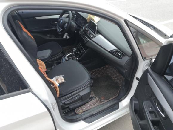 [青岛·鲁B] 二手宝马宝马2系旅行车2016款 218i 领先型