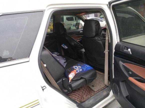 [成都·川A] 二手福迪揽福2017款 1.9T 柴油手动两驱旗舰版 7座