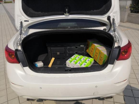 [南通·苏F] 二手英菲尼迪英菲尼迪Q502014款 3.7L 舒适版