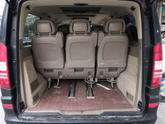 [成都·川A] 二手奔驰唯雅诺2013款 3.0L 领航版