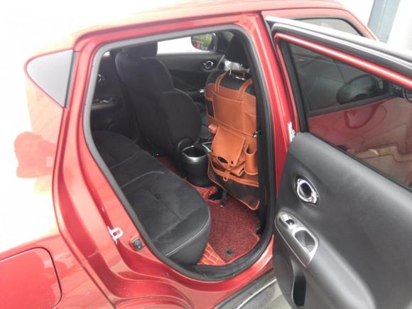 [苏州·苏E] 二手英菲尼迪英菲尼迪ESQ2014款 1.6L 率性版