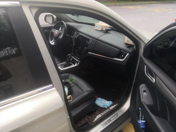 [佛山·粤A] 二手荣威荣威RX5新能源2017款 eRX5 50T 混动互联尊贵旗舰版