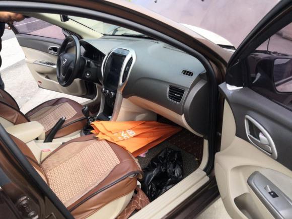 [广州·粤L] 二手宝骏宝骏6302014款 1.5L 手动标准型