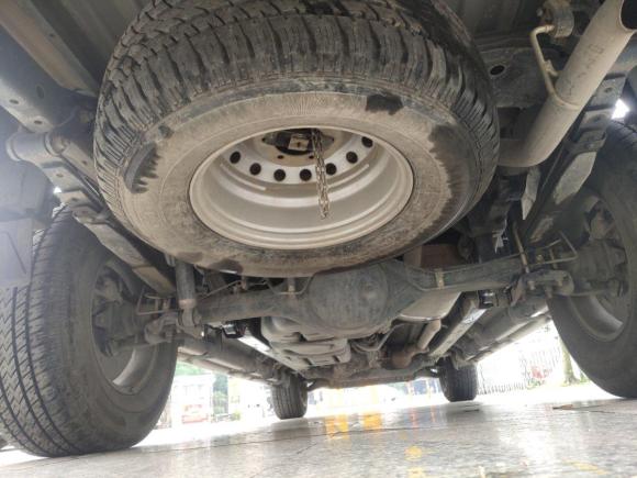 [成都·川A] 二手江铃域虎52018款 2.4T经典版柴油手动四驱豪华型长轴JX4D24A5L