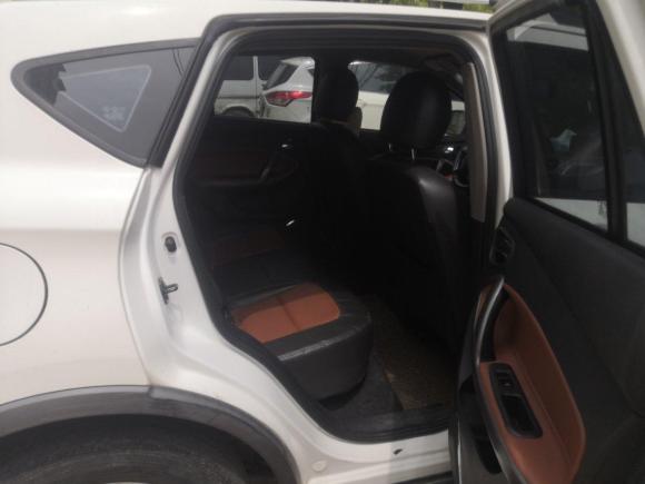 [芜湖·皖B] 二手海马海马S52015款 1.5T CVT豪华型运动版