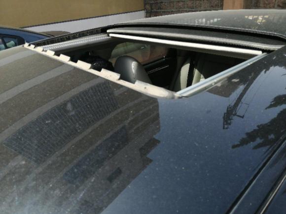 [青岛·鲁B] 二手克莱斯勒克莱斯勒300C2006款 2.7L 豪华版