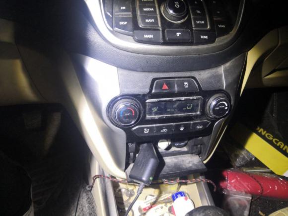 [金华·浙G] 二手长安逸动2014款 1.6L 手动豪华型