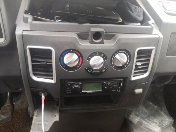 [青岛·鲁U] 二手依维柯得意2009款 2.8T-V35基本型