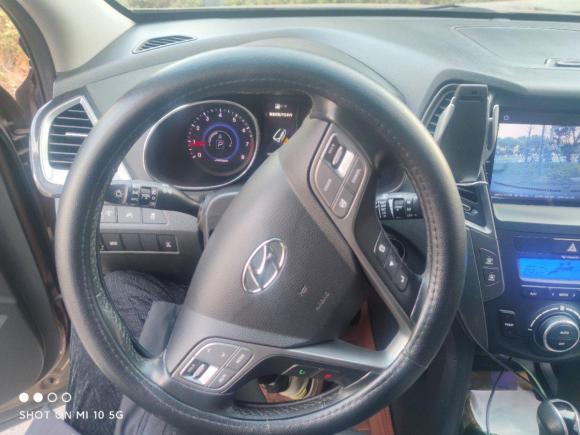 [南京·苏A] 二手现代全新胜达2013款 2.4L 自动四驱智能型