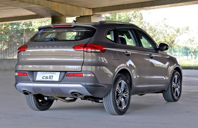 看了猎豹cs10配置性能试驾视频,仿佛自己身临其境,打造了尊驾的驾乘感