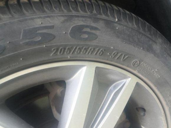 [湖州·苏C] 二手长安逸动XT2016款 1.6L GDI 手动炫酷型