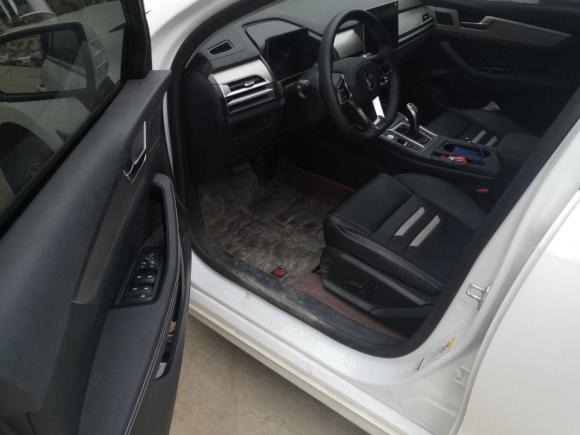 [济南·鲁A] 二手比亚迪秦2020款 超越版 1.5TI 自动旗舰型