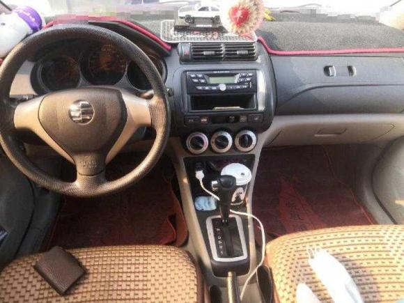 [青岛·鲁V] 二手理念理念S12014款 1.3L 自动舒适版