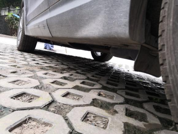 [广州·粤B] 二手现代格锐2013款 2.2T 7座四驱旗舰版