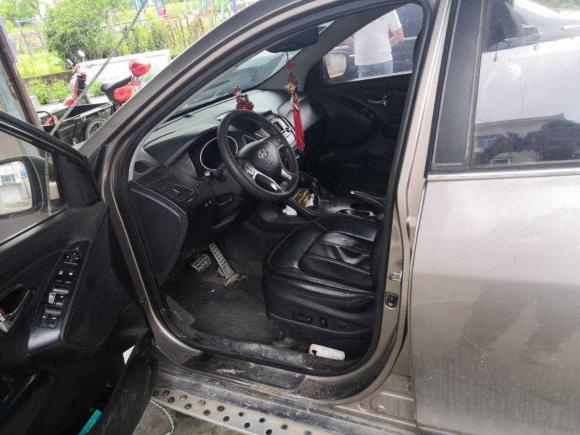 [台州·浙J] 二手现代北京现代ix352010款 2.4L 自动两驱尊贵版GLS