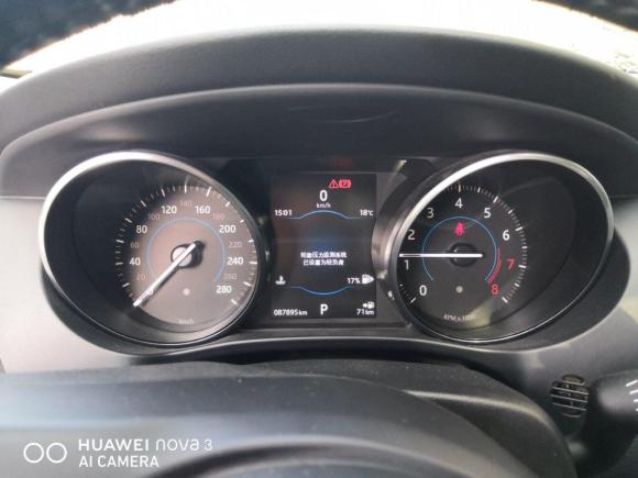 [青岛·鲁B] 二手捷豹捷豹F-PACE2016款 2.0T 两驱都市尊享版